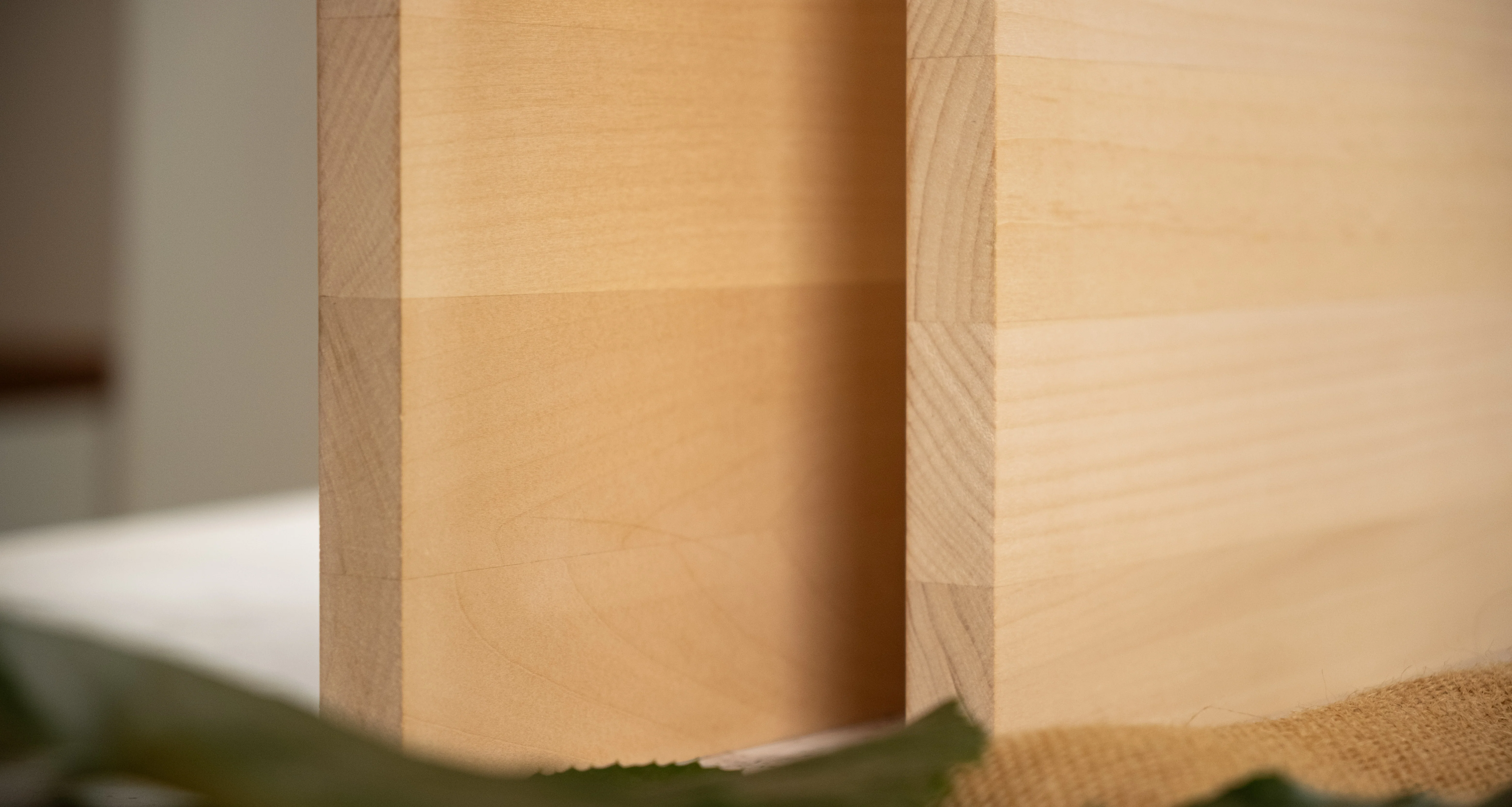 Lindy Cutting Board [large] - Image 4