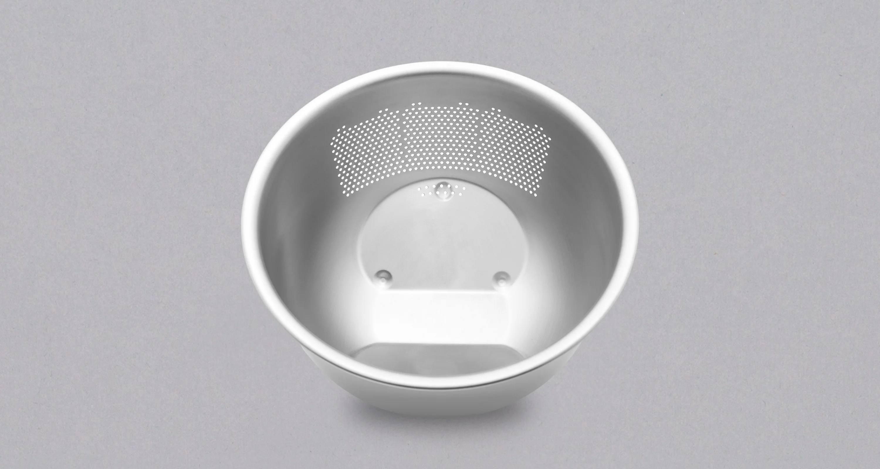 Maruefu Japanese Rice Washing Bowl & Colander - Image 2