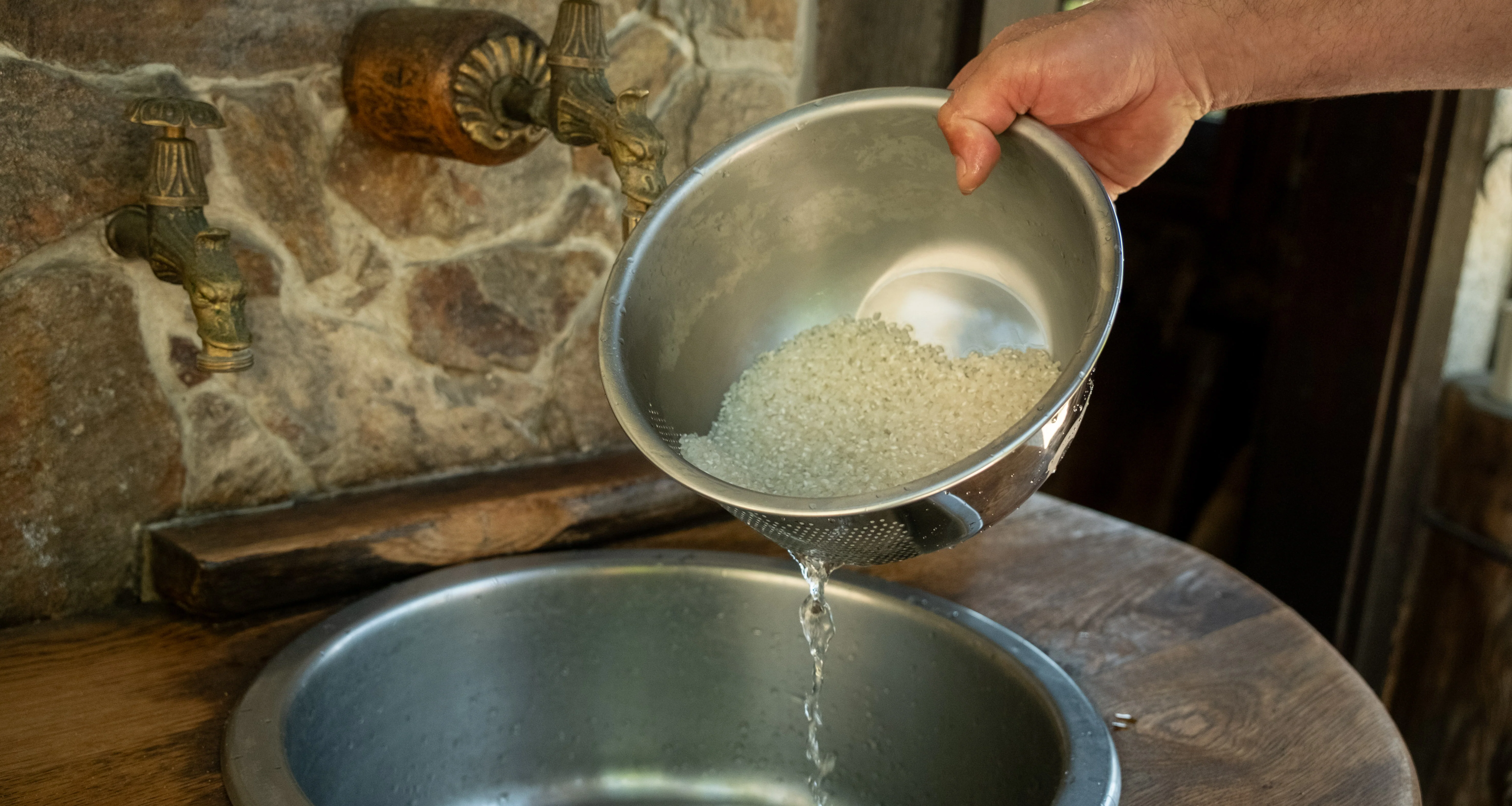Maruefu Japanese Rice Washing Bowl & Colander - Image 6